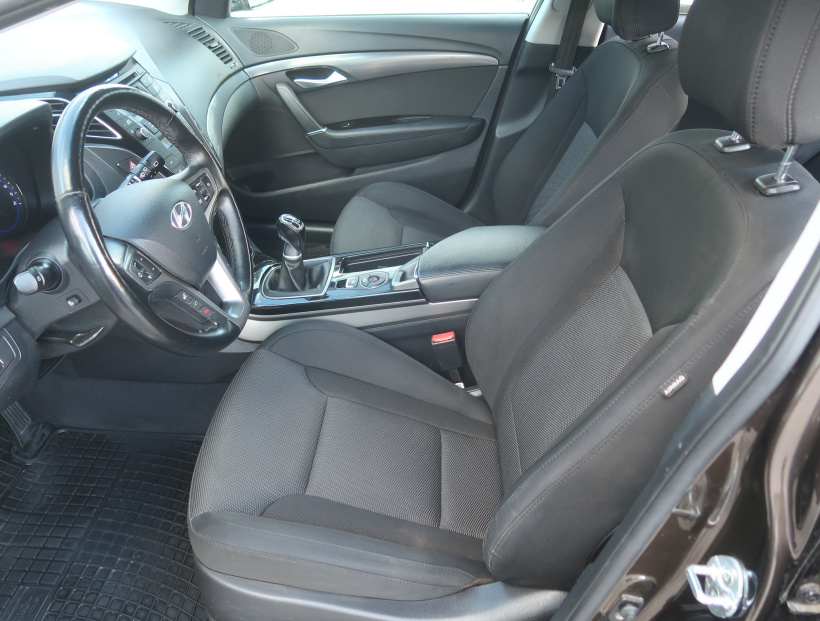 Hyundai i40, 2015