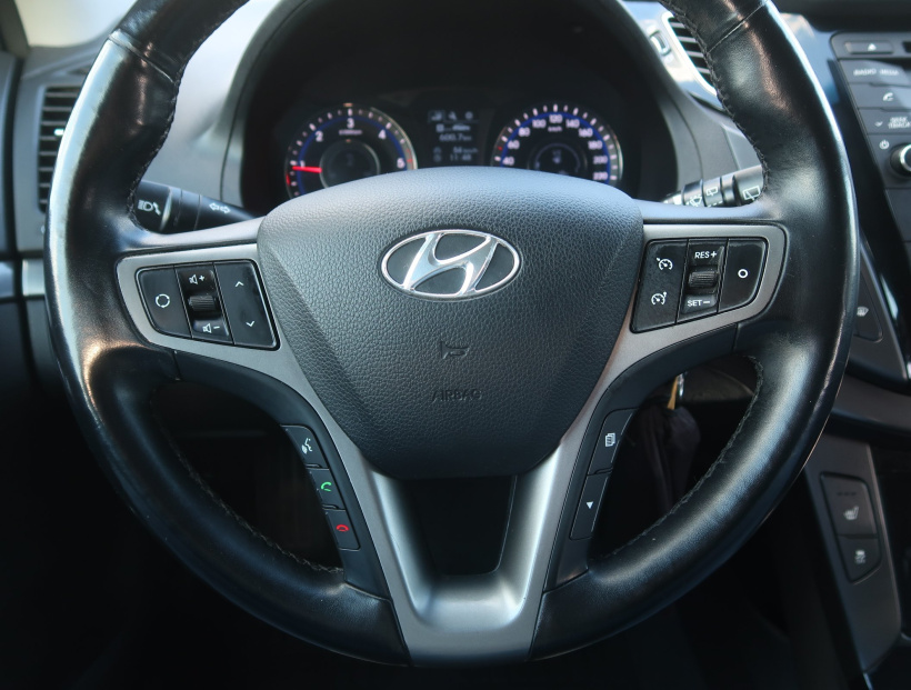 Hyundai i40, 2015