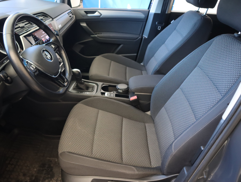 Volkswagen Touran, 2019