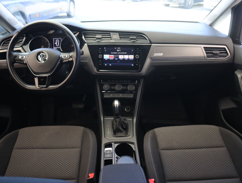 Volkswagen Touran, 2019