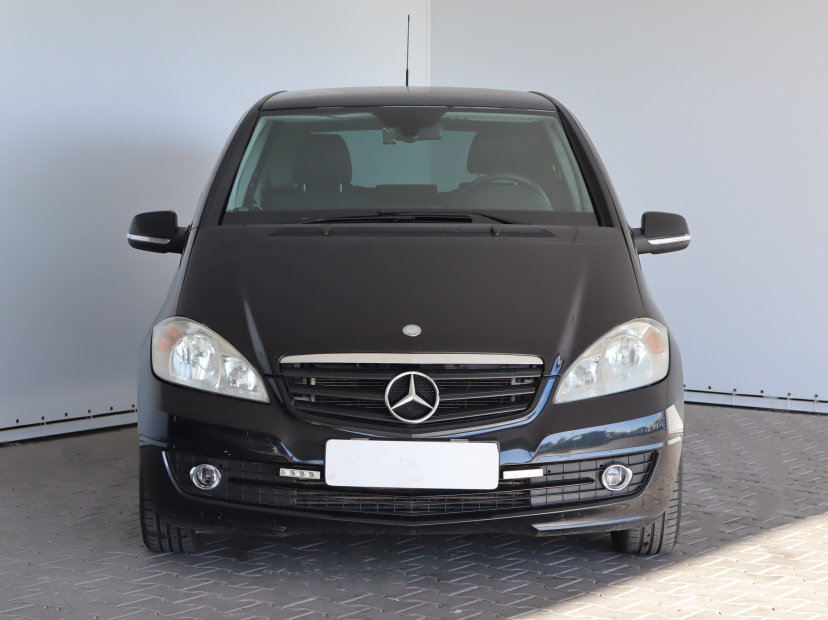 Mercedes-Benz A, 2009