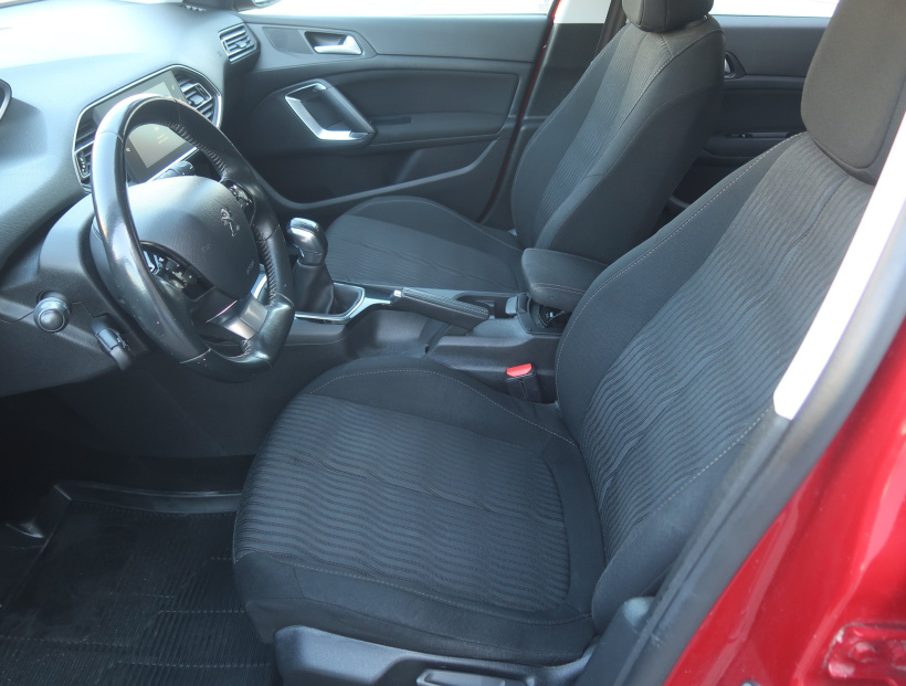 Peugeot 308, 2014