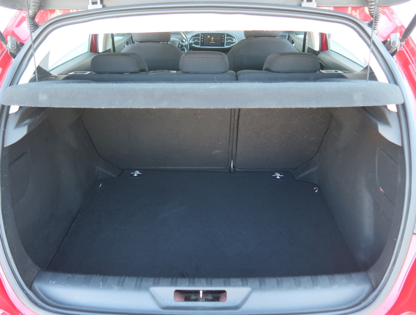 Peugeot 308, 2014
