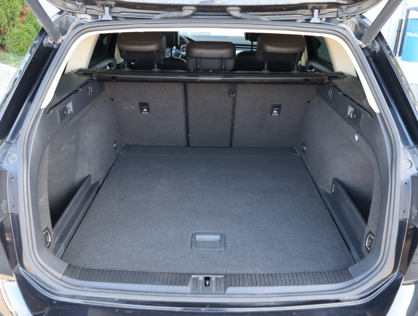Volkswagen Passat, 2015