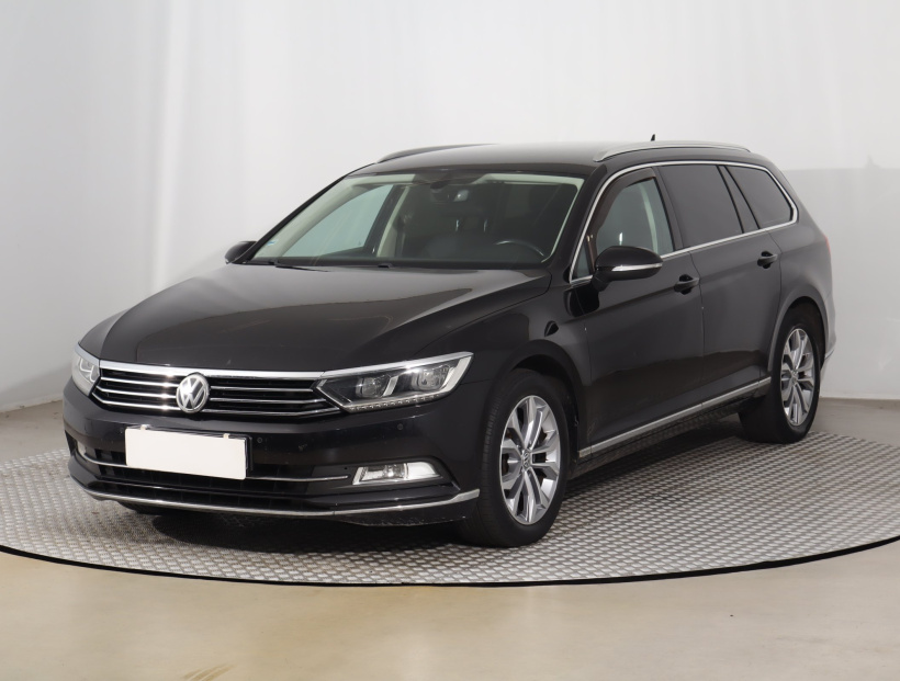 Volkswagen Passat, 2015