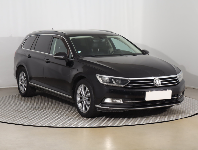 Volkswagen Passat, 2015