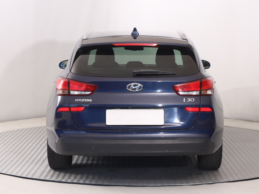 Hyundai i30, 2019