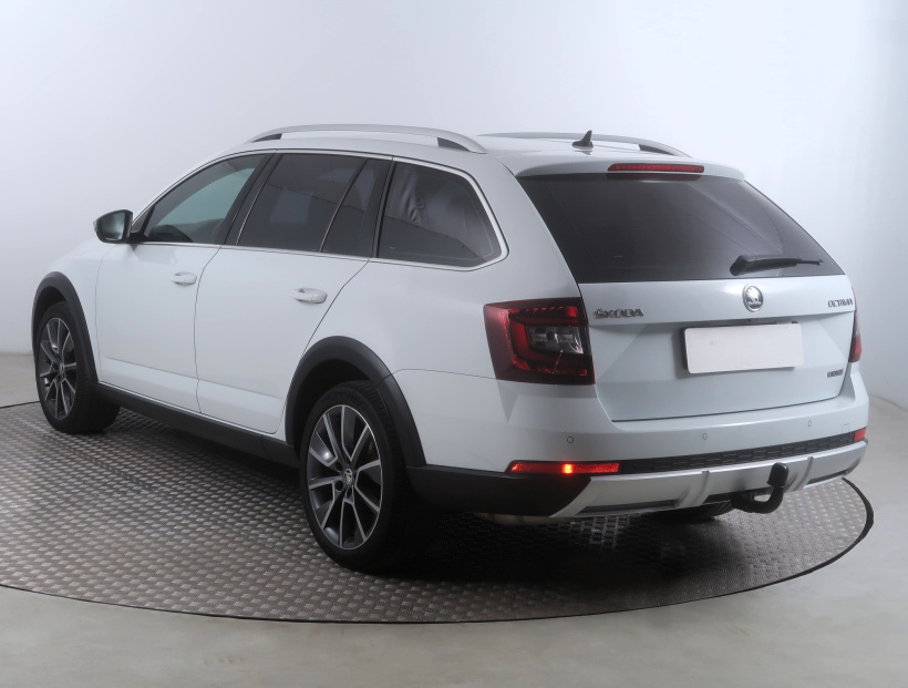 Škoda Octavia Scout, 2018
