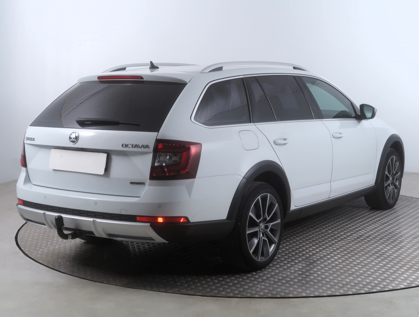 Škoda Octavia Scout, 2018