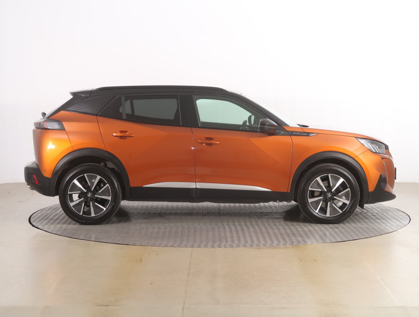 Peugeot 2008, 2020