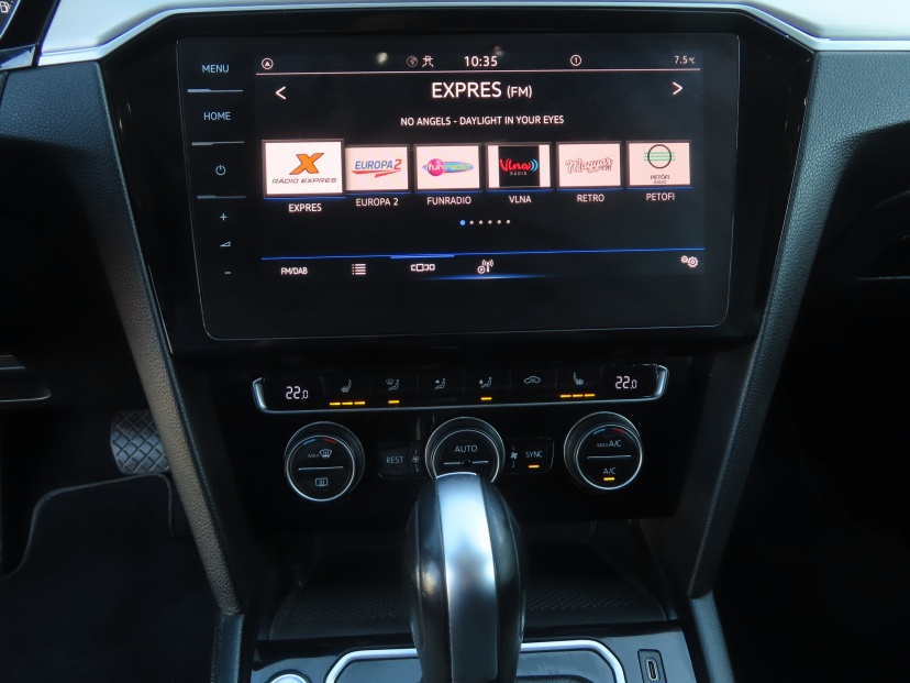 Volkswagen Passat, 2020