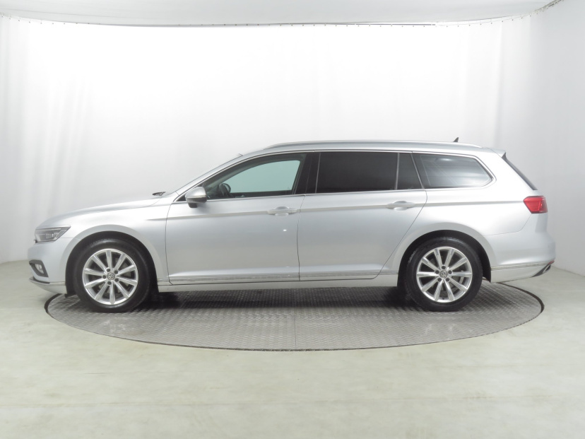 Volkswagen Passat, 2020
