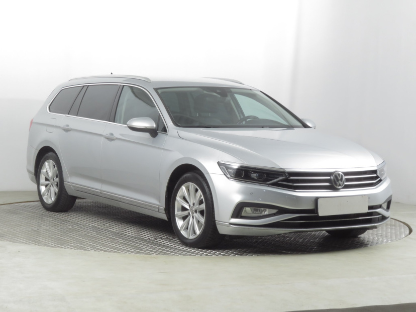 Volkswagen Passat, 2020