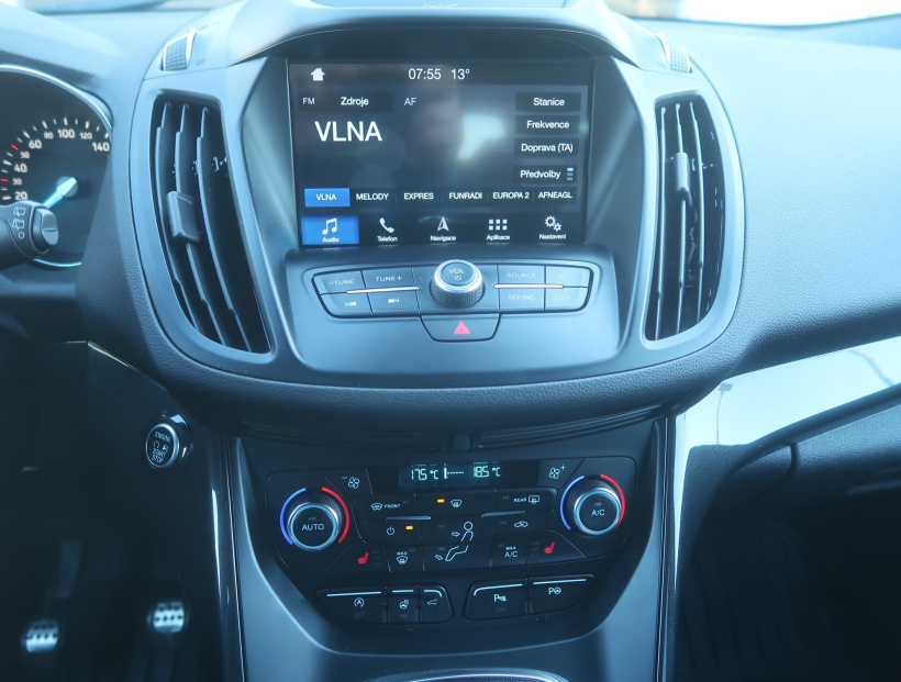 Ford Kuga, 2019