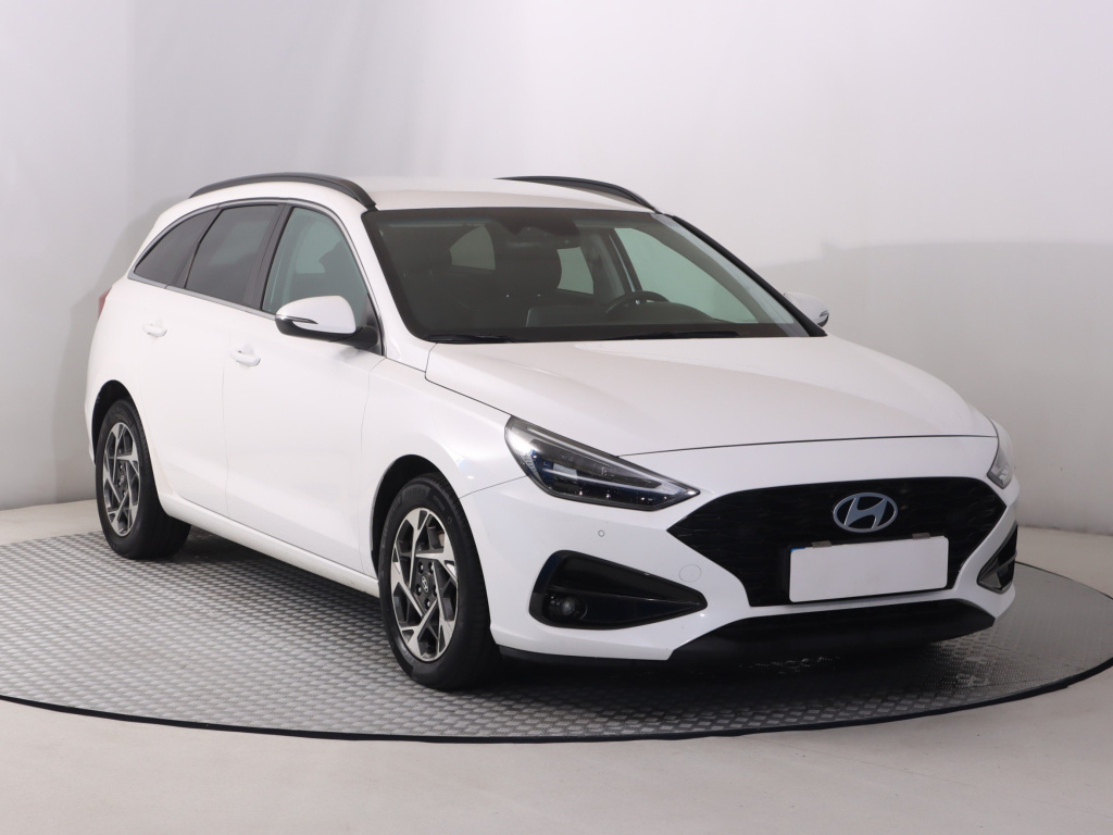 Hyundai i30 1.5 T-GDI MHEV 48V