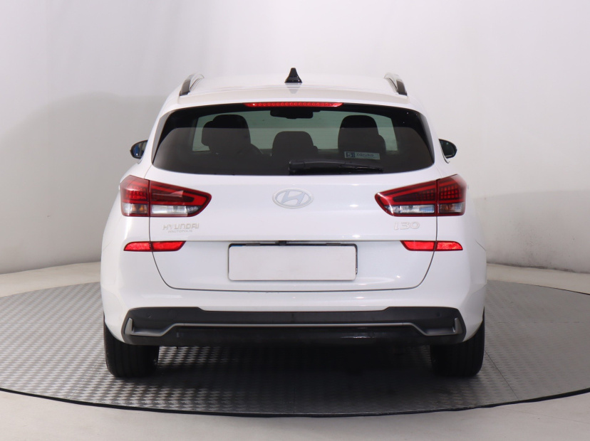 Hyundai i30, 2024