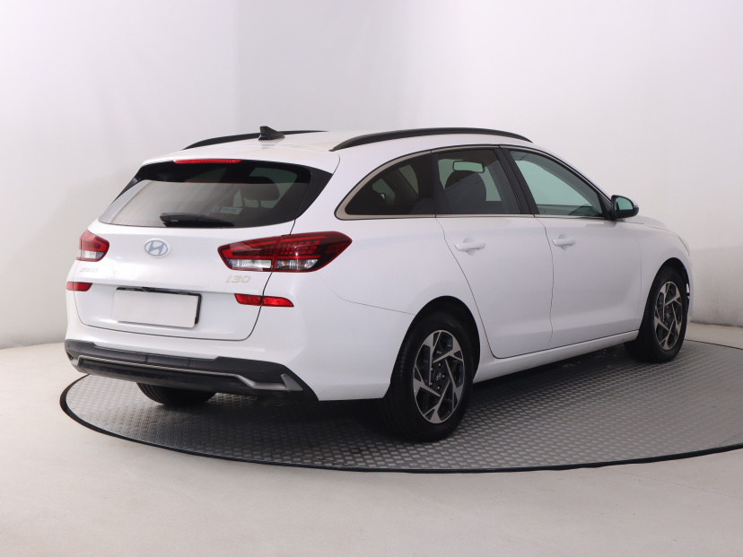 Hyundai i30, 2024