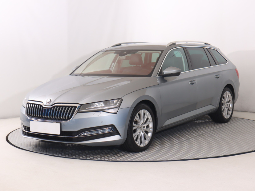 Škoda Superb, 2020