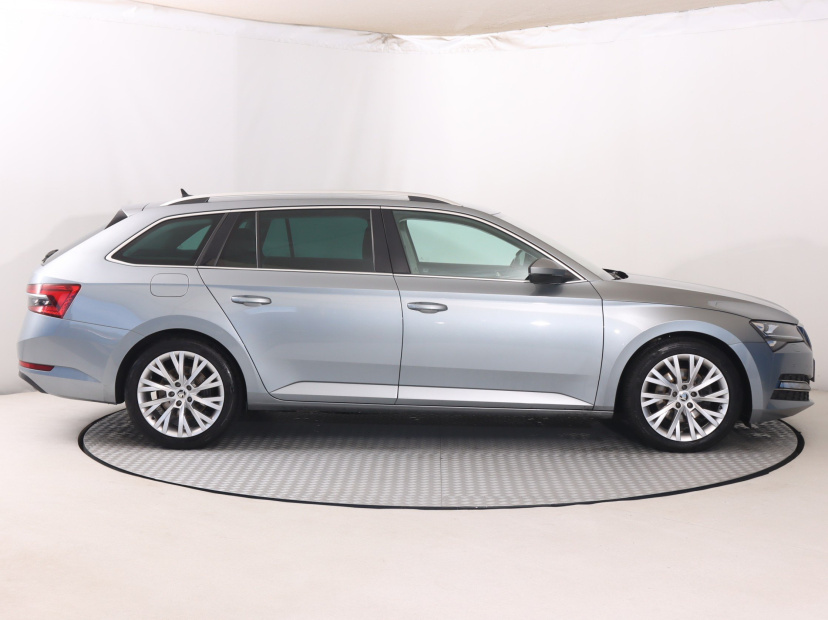 Škoda Superb, 2020