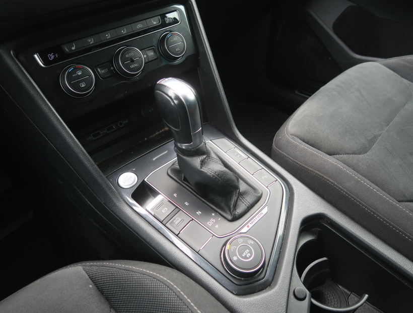 Volkswagen Tiguan, 2018