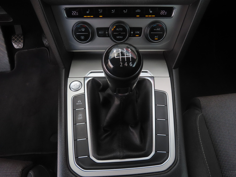 Volkswagen Passat, 2017