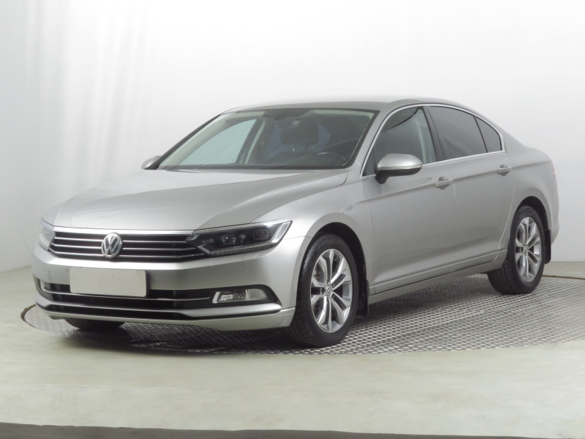 Volkswagen Passat, 2017