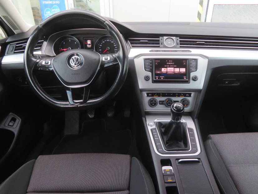 Volkswagen Passat, 2017