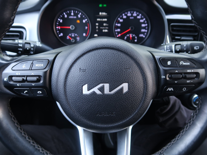 Kia Stonic, 2021