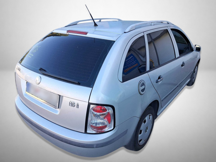 Škoda Fabia, 2001