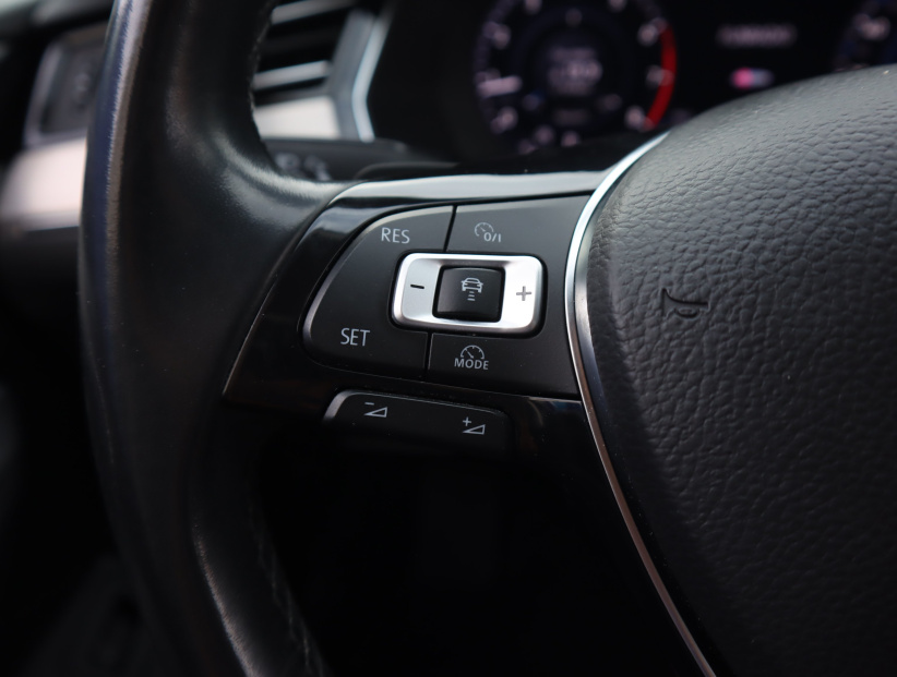 Volkswagen Passat, 2017