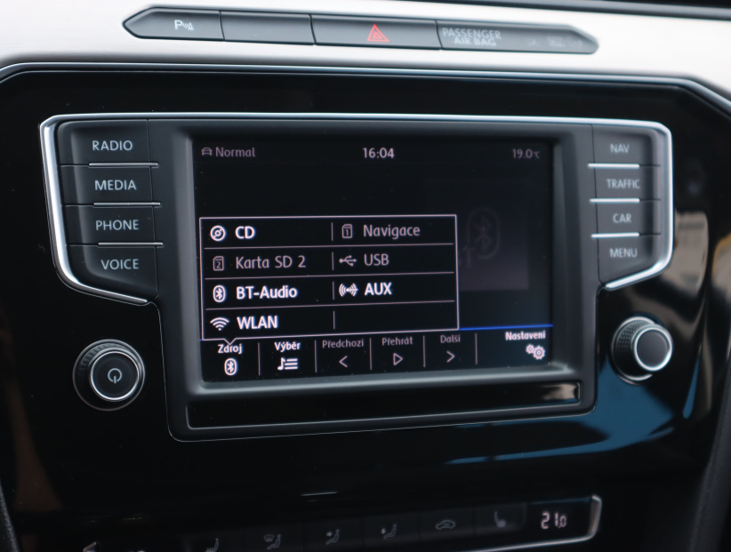 Volkswagen Passat, 2017