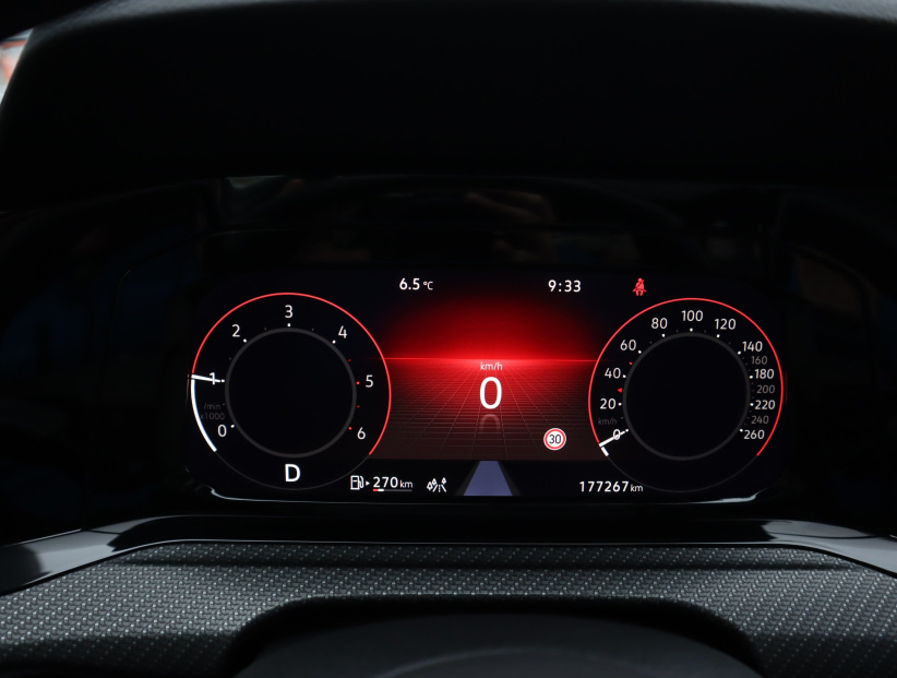 Volkswagen Golf, 2021