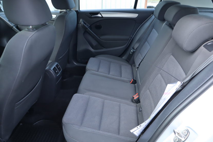 Volkswagen Golf, 2012