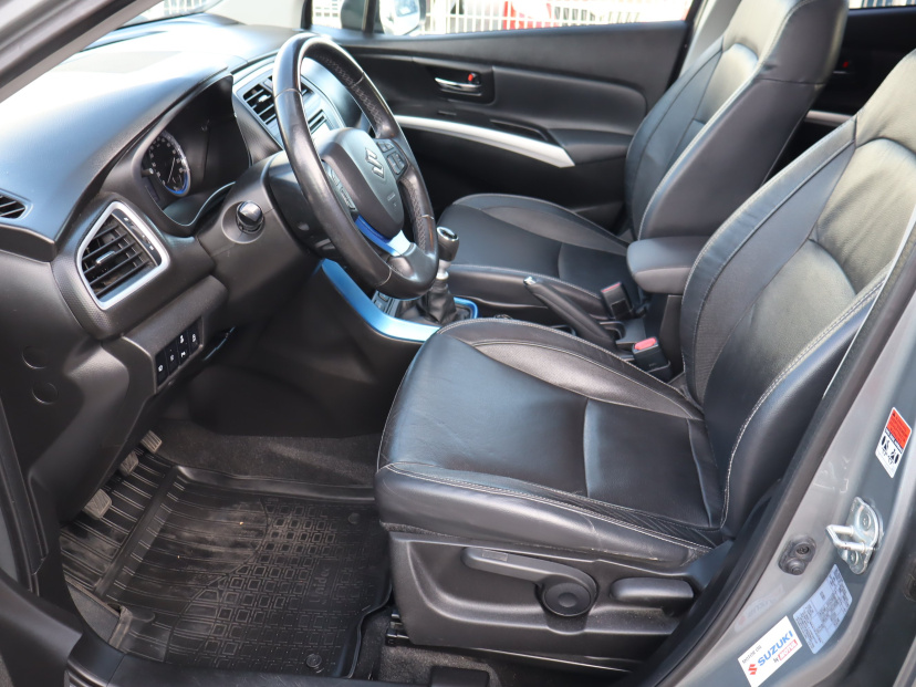 Suzuki SX4 S-Cross, 2015