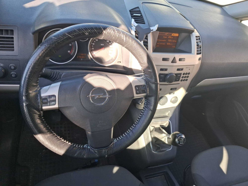 Opel Zafira, 2008