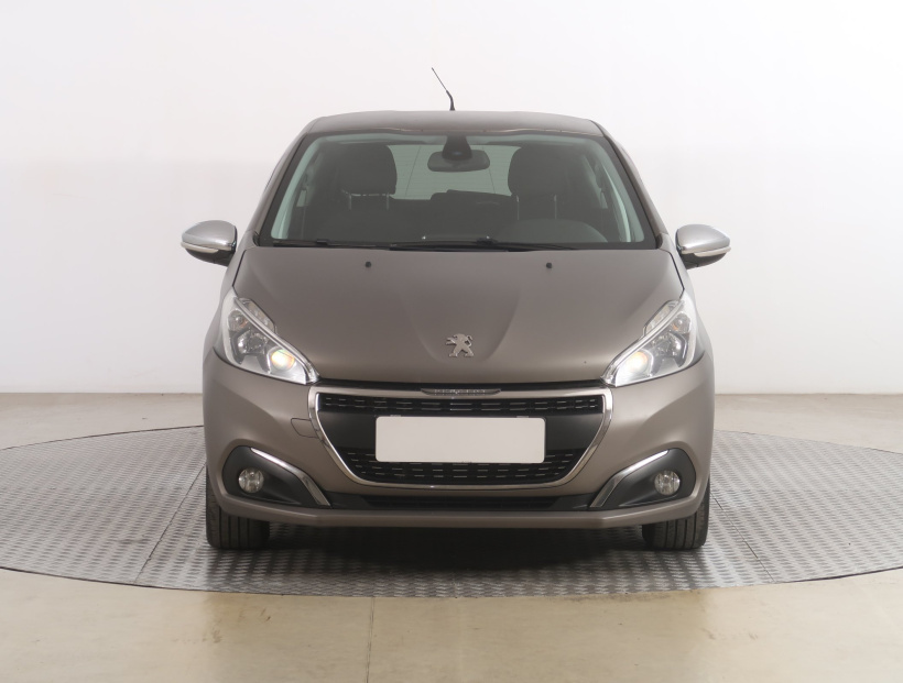 Peugeot 208, 2016