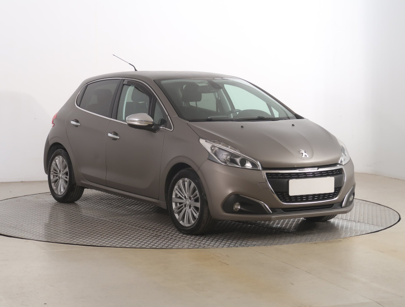 Peugeot 208, 2016