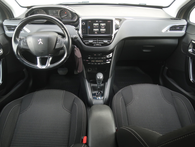 Peugeot 208, 2016