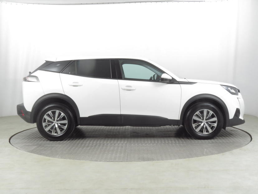 Peugeot 2008, 2020