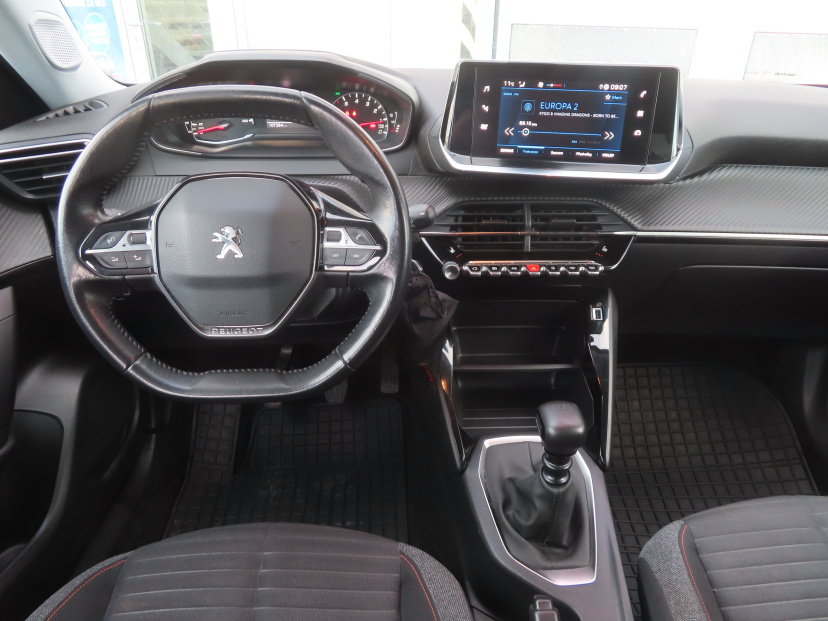 Peugeot 2008, 2020