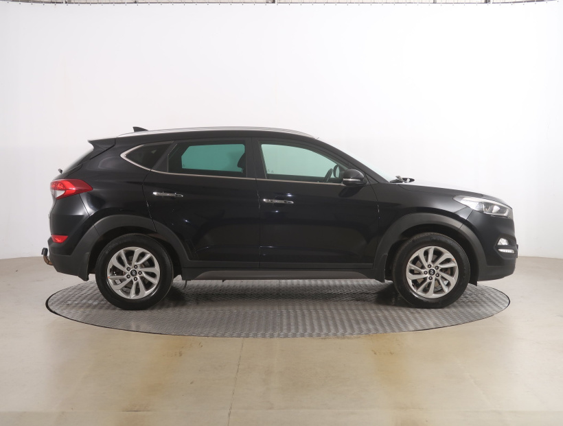 Hyundai Tucson, 2016