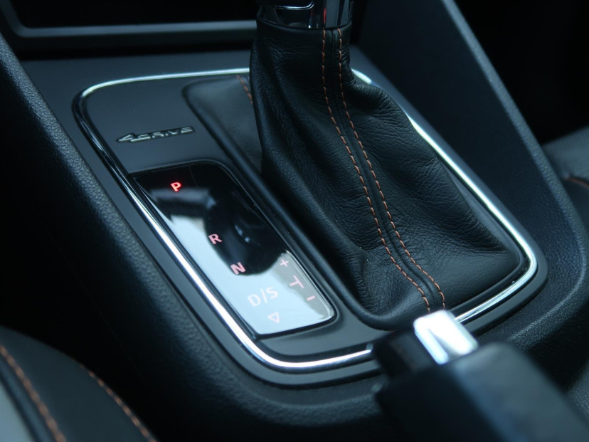 Seat Leon, 2015