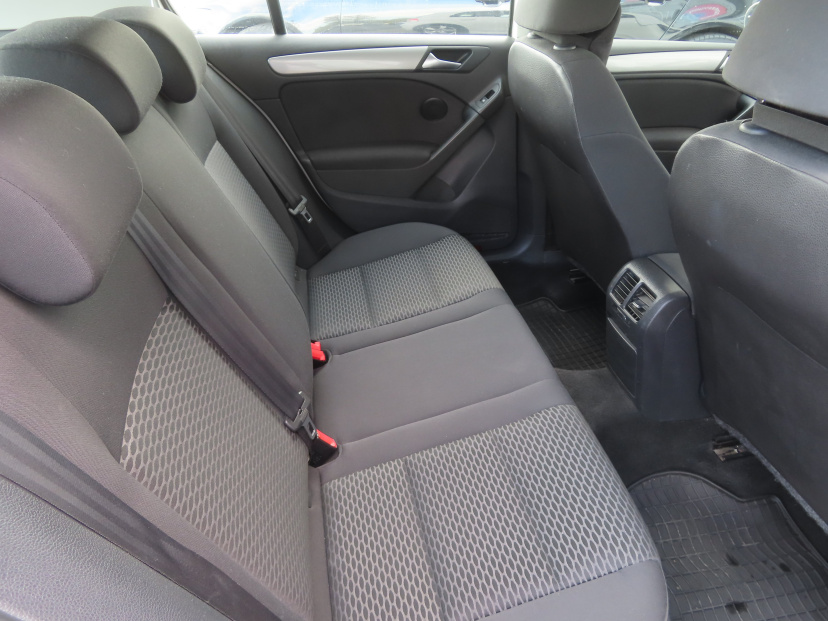 Volkswagen Golf, 2012