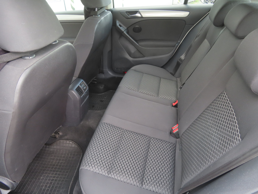 Volkswagen Golf, 2012
