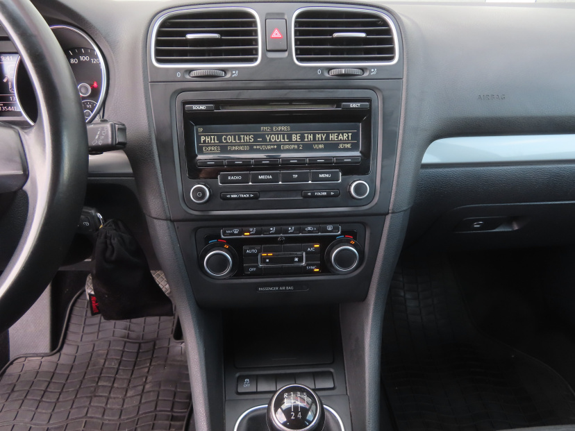 Volkswagen Golf, 2012