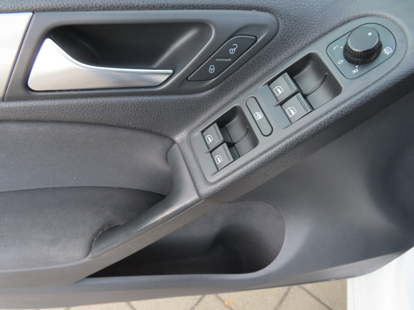 Volkswagen Golf, 2012