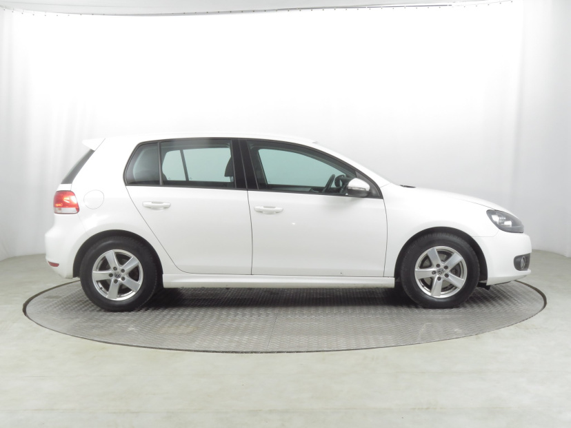Volkswagen Golf, 2012