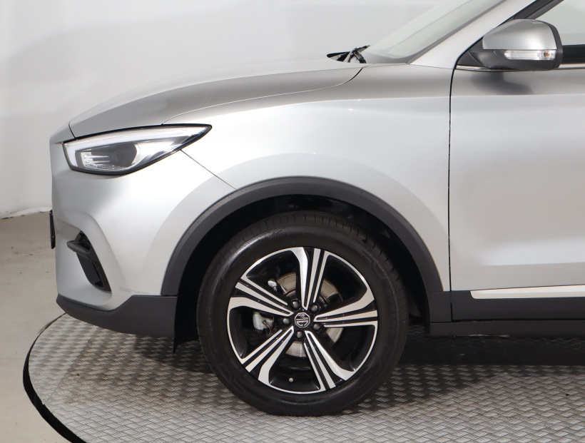 MG ZS SUV, 2024