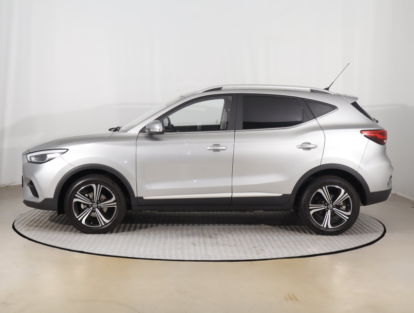 MG ZS SUV, 2024