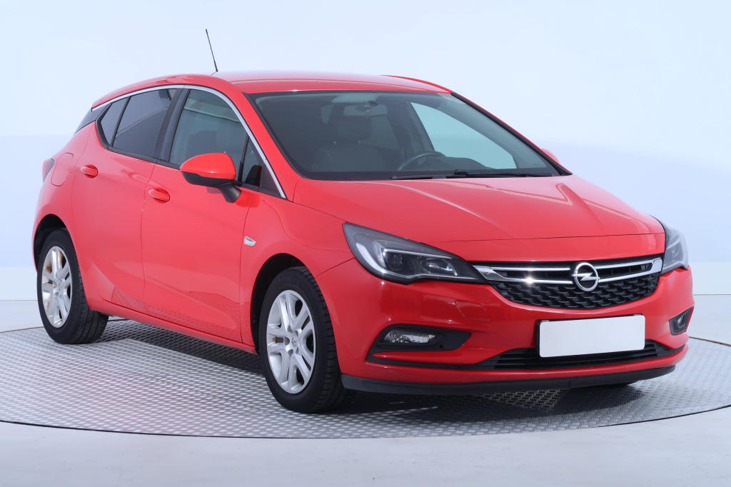 Opel Astra, 2015